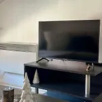 דירה Alpine Home2host
